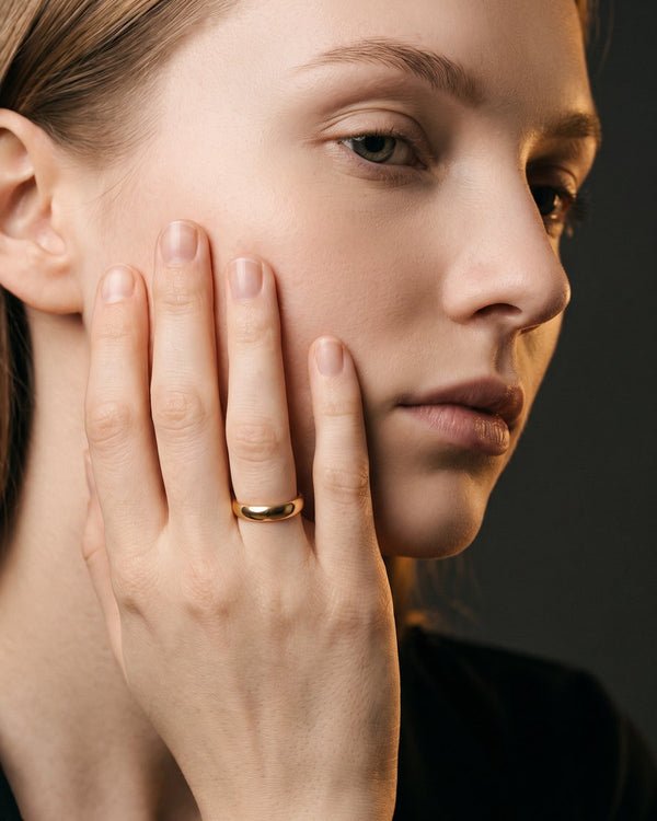 Classic wedding rings