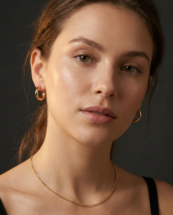 Gold-tone jewellery sets
