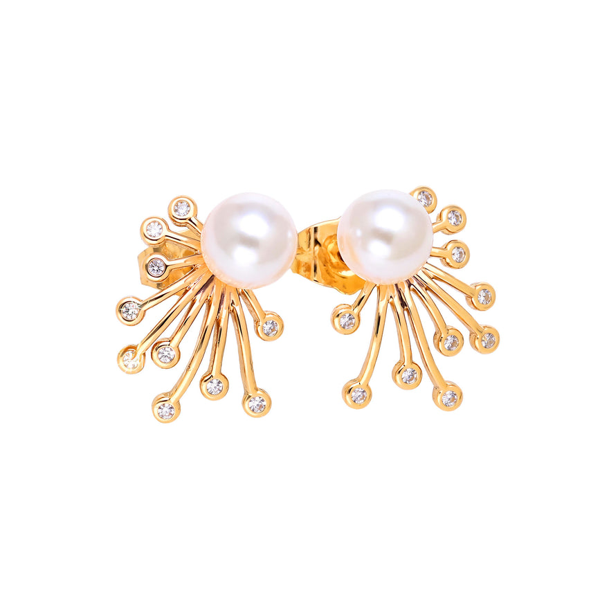 Fan stud earrings with a pearl