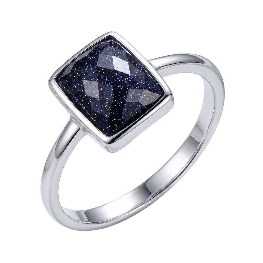 Starry blue stone ring in 925 silver