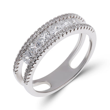 Pavé-edged cubic zirconia ring, 5.5 mm