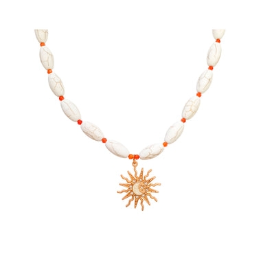 Veined white bead necklace, 48 cm